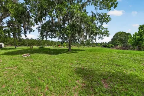 18494 Broken Arrow Road Hilliard FL 32046