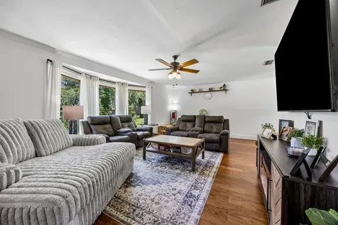 17459 Eagle Bend Boulevard Jacksonville FL 32226