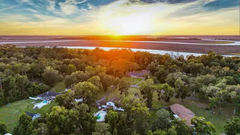 17459 Eagle Bend Boulevard Jacksonville FL 32226