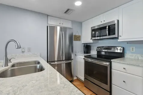 3056 S Fletcher Avenue Fernandina Beach FL 32034