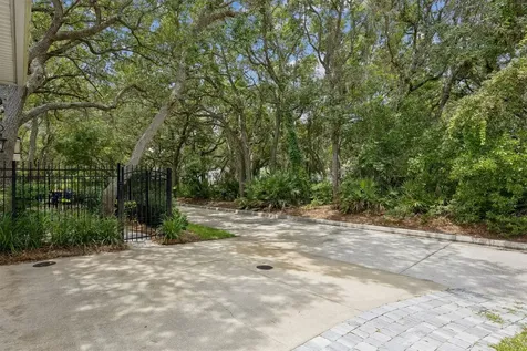 1855 W Perimeter Park Road Fernandina Beach FL 32034