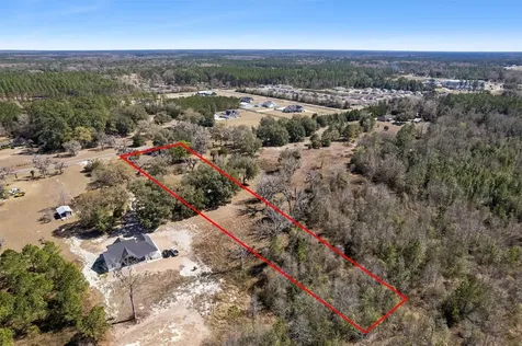 37652 Kings Ferry Road Hilliard FL 32046