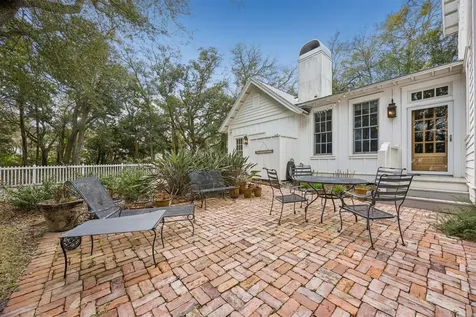 1102 Ladies Street Fernandina Beach FL 32034