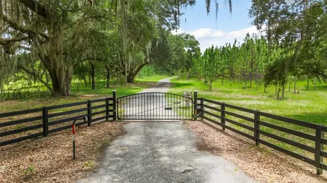 27247 Hallman Road Hilliard FL 32046