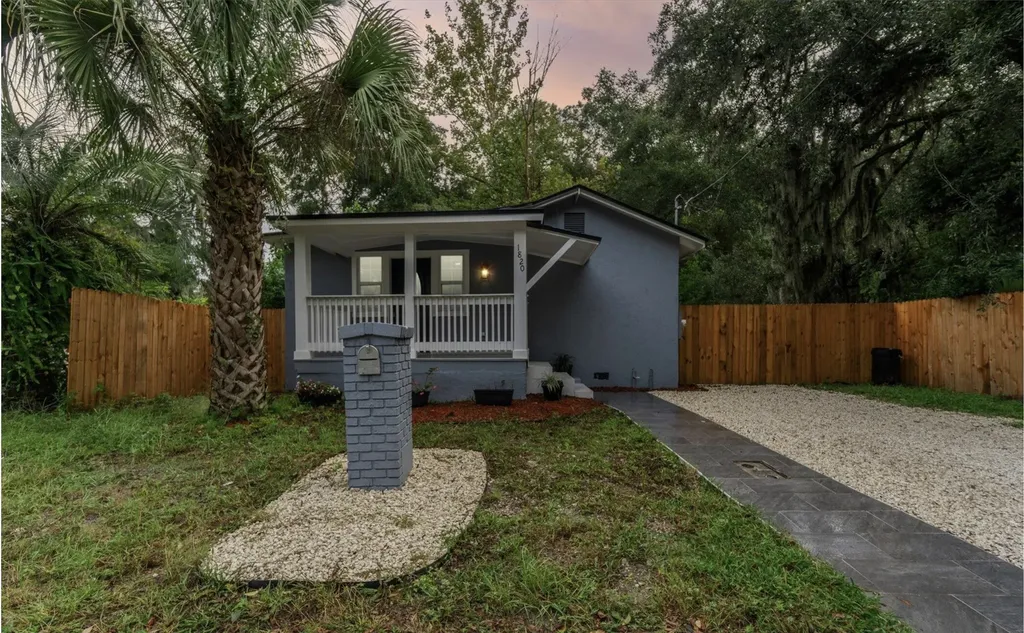 1820 Moseley Street Jacksonville FL 32207