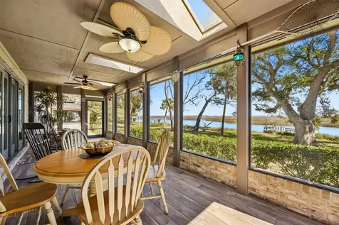 97146 Pirates Point Road Yulee FL 32097