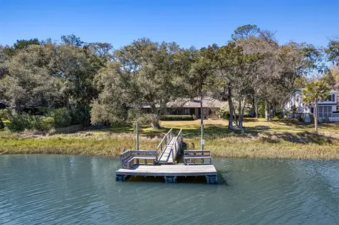 97146 Pirates Point Road Yulee FL 32097