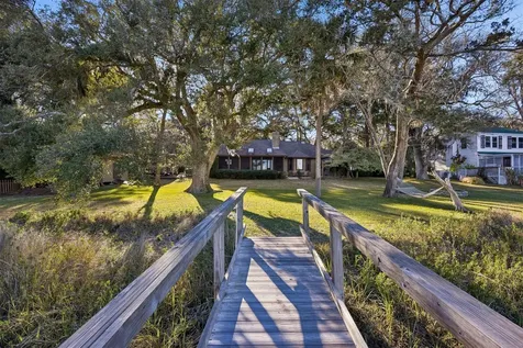 97146 Pirates Point Road Yulee FL 32097