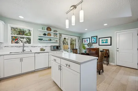 1102 N 15th Street Fernandina Beach FL 32034
