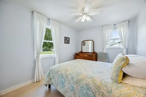 1102 N 15th Street Fernandina Beach FL 32034