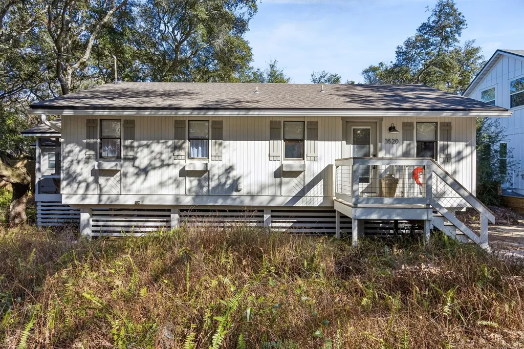 3520 1st Avenue Fernandina Beach FL 32034