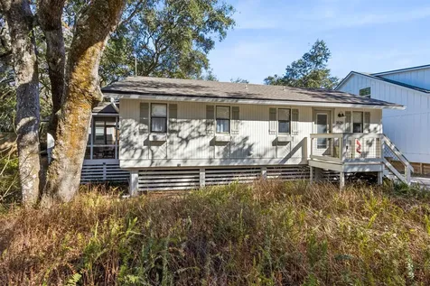 3520 1st Avenue Fernandina Beach FL 32034