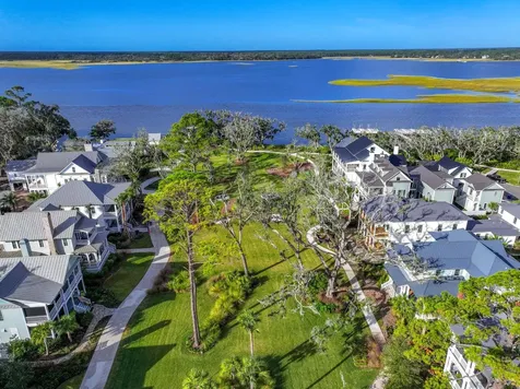 73 Broadbent Way Fernandina Beach FL 32034