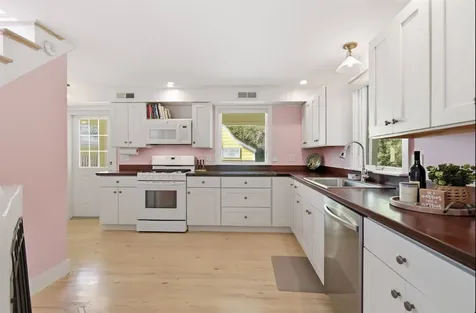 913 White Street Fernandina Beach FL 32034