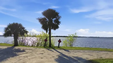 913 White Street Fernandina Beach FL 32034