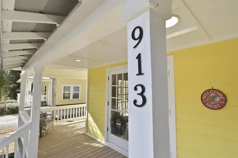 913 White Street Fernandina Beach FL 32034