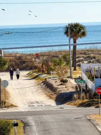 845 Tarpon Avenue Fernandina Beach FL 32034