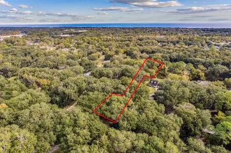 2552 Amelia Road Fernandina Beach FL 32034