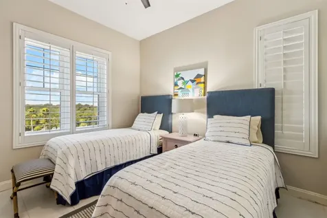 4776 Amelia Island Parkway Fernandina Beach FL 32034