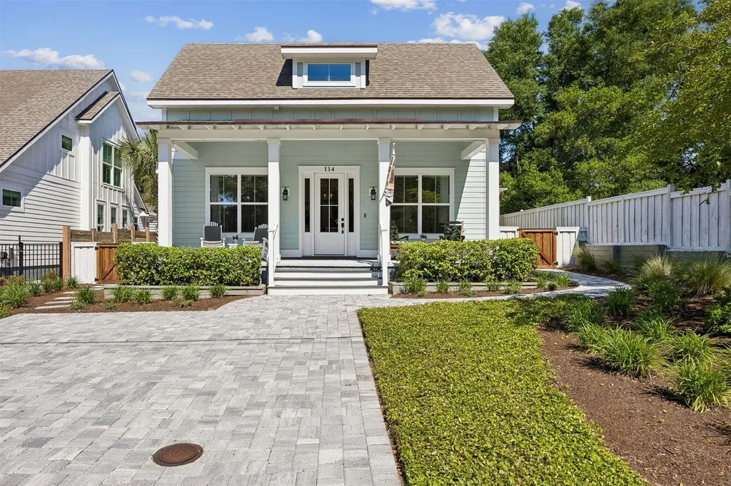 114 N 9th Street Fernandina Beach FL 32034