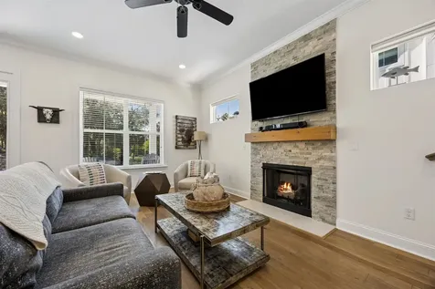 114 N 9th Street Fernandina Beach FL 32034