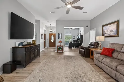 15755 E Northside Drive Jacksonville FL 32218