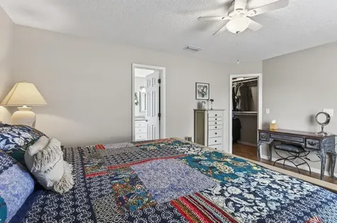 15755 E Northside Drive Jacksonville FL 32218