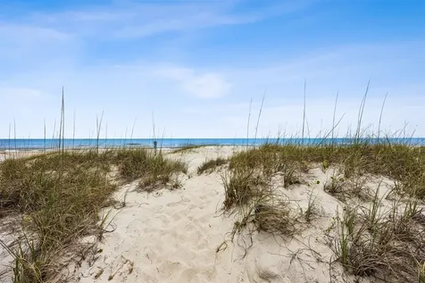 1069 S Fletcher Avenue Fernandina Beach FL 32034