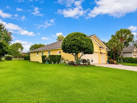 85279 Amagansett Drive Fernandina Beach FL 32034