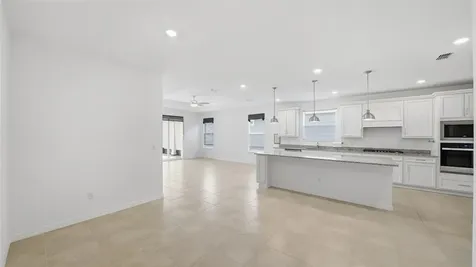 293 Continuum Loop Yulee FL 32097