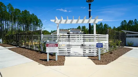 293 Continuum Loop Yulee FL 32097