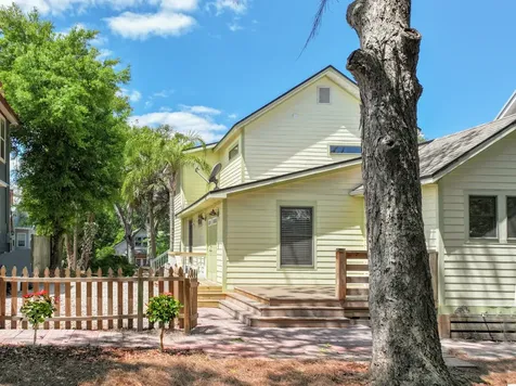 320 N 5th Street Fernandina Beach FL 32034