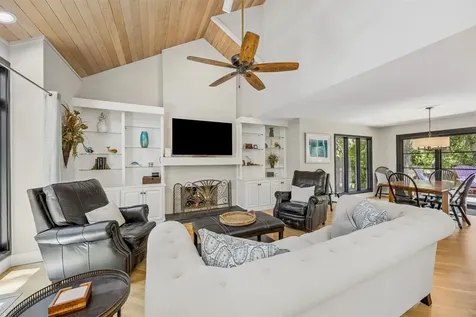 57 Laurel Oak Fernandina Beach FL 32034