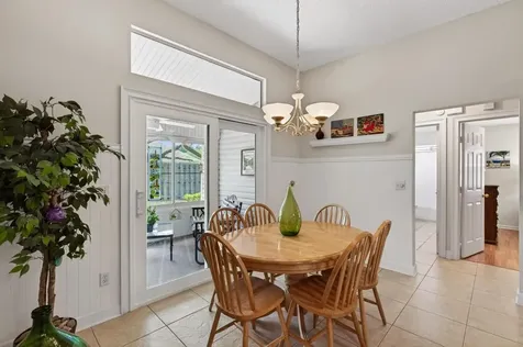 1525 Stratford Court St Johns FL 32259