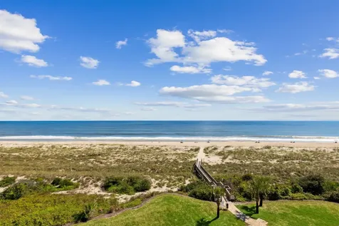 306 Sandcastles Court Fernandina Beach FL 32034