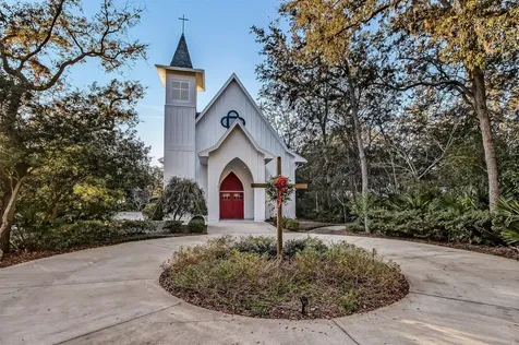 1509 Lakeside Court Fernandina Beach FL 32034