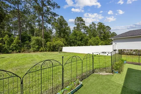 96017 Breezeway Court Yulee FL 32097