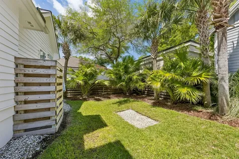 511 Ash Street Fernandina Beach FL 32034