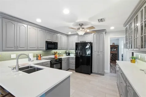 535 Mandalay Road Orlando FL 32809