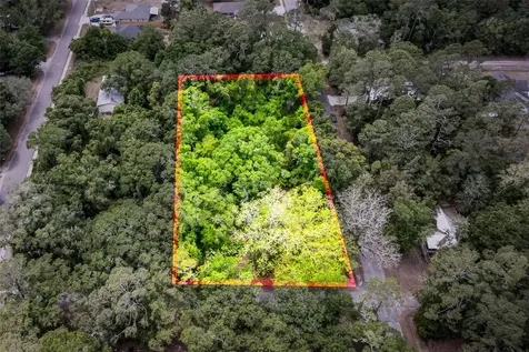 27130 Kentucky Street Hilliard FL 32046