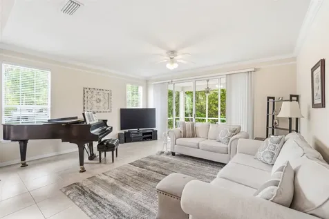 4141 Rolling Ridge Way Jacksonville FL 32216