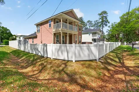 45107 Booth Street Callahan FL 32011