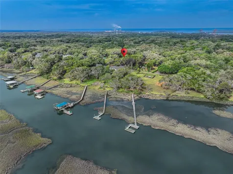 1860 Highland Drive Fernandina Beach FL 32034
