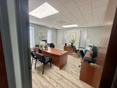 911 S 8th St, Suite A Fernandina Beach FL 32034