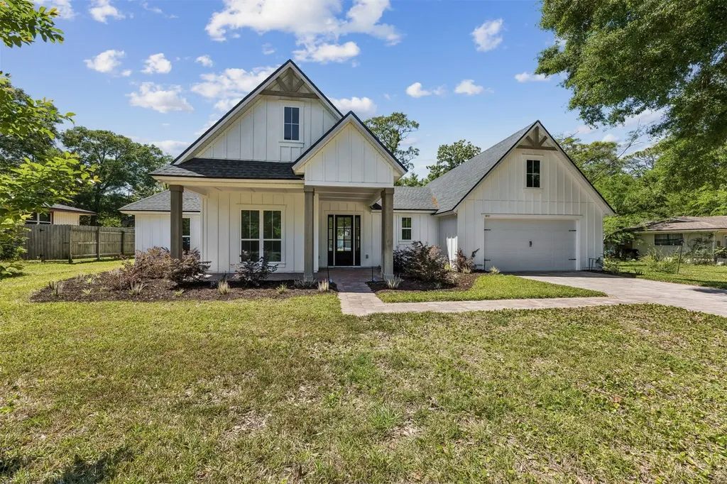 95121 N Ellis Landing Road Fernandina Beach FL 32034