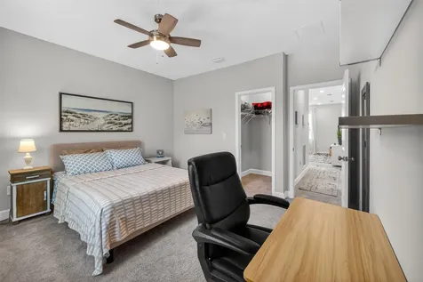 95113 Lock Street Fernandina Beach FL 32034