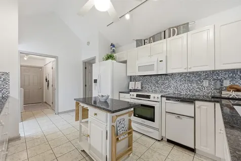2144 E Lakeside Drive Fernandina Beach FL 32034