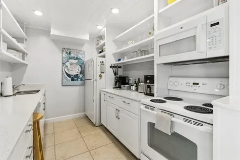 631 Tarpon Avenue Fernandina Beach FL 32034