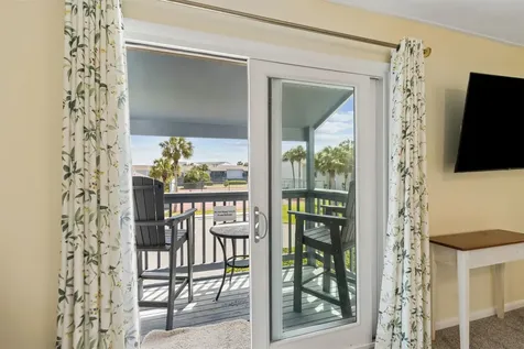 631 Tarpon Avenue Fernandina Beach FL 32034