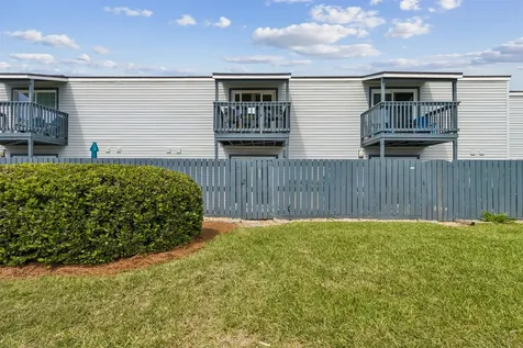 631 Tarpon Avenue Fernandina Beach FL 32034